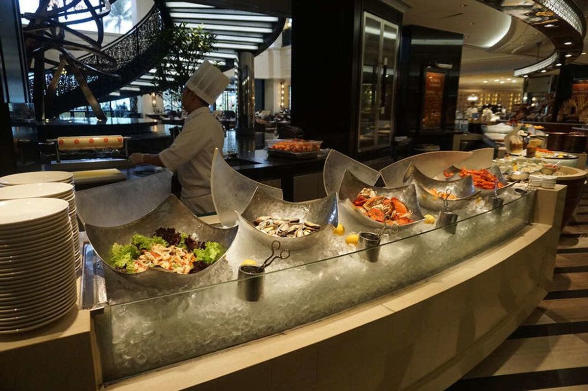 [마닐라] 소피텔 스파이럴 디너 뷔페