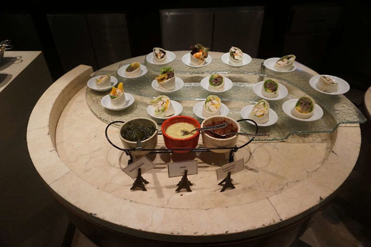 [마닐라] 소피텔 스파이럴 디너 뷔페