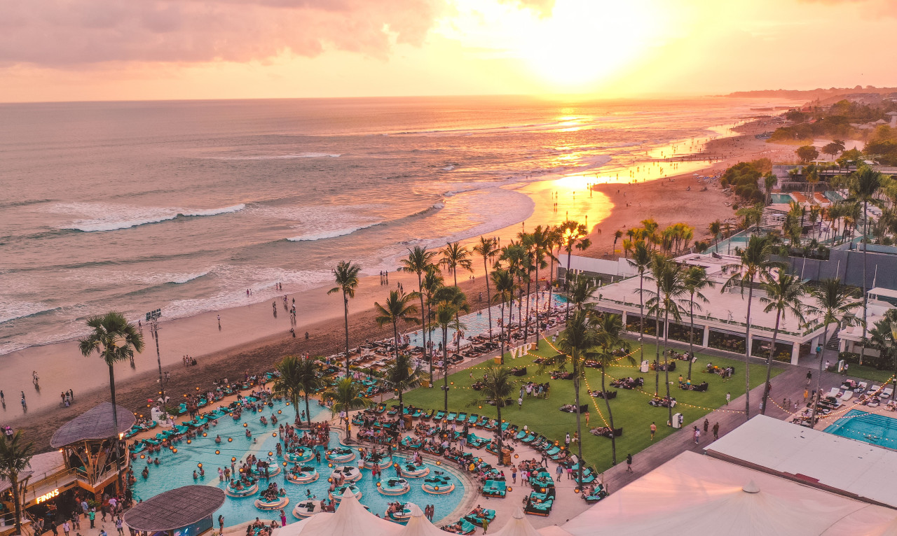 [발리] 명소: 핀스(FINNS) 비치 클럽